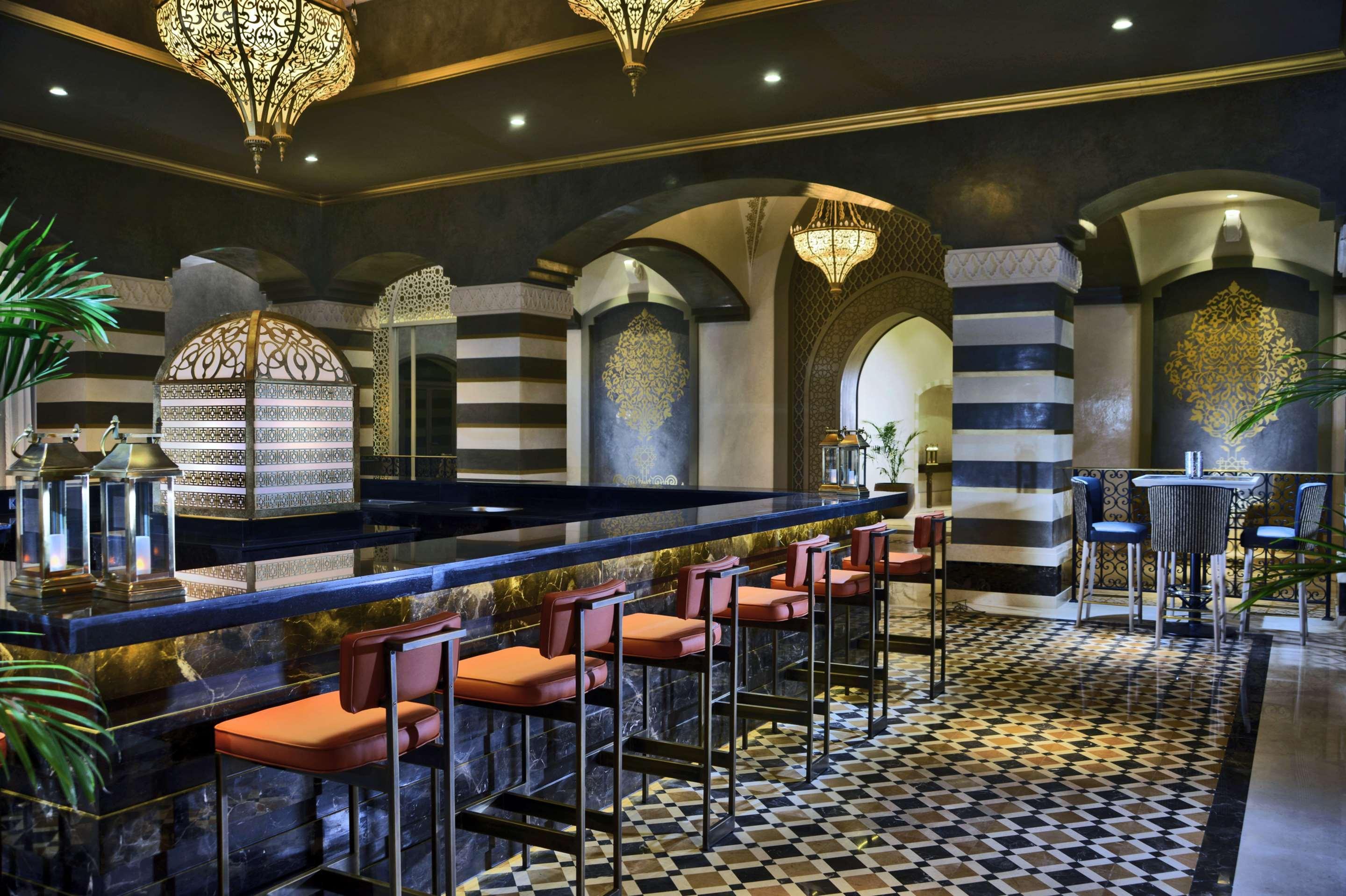 Hotel Steigenberger Alcazar Šarm aš-Šajch Exteriér fotografie The bar at the hotel